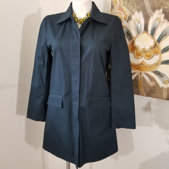 GAP Jackets & Blazers - Gap Woman Sz M Dark Navy Car Button Trench Jacket